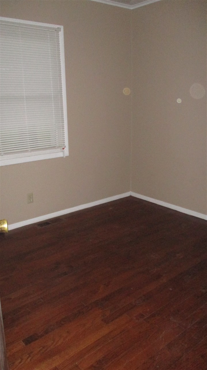 6335 West Division Line Road Delphi, IN 46923 - Photo 7 of 11 Gallery Image 7