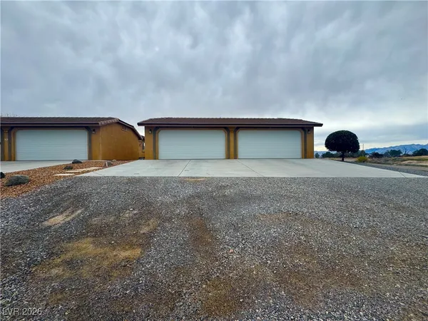 $1,075 | 781 East San Lorenzo Street, Pahrump, NV 89048