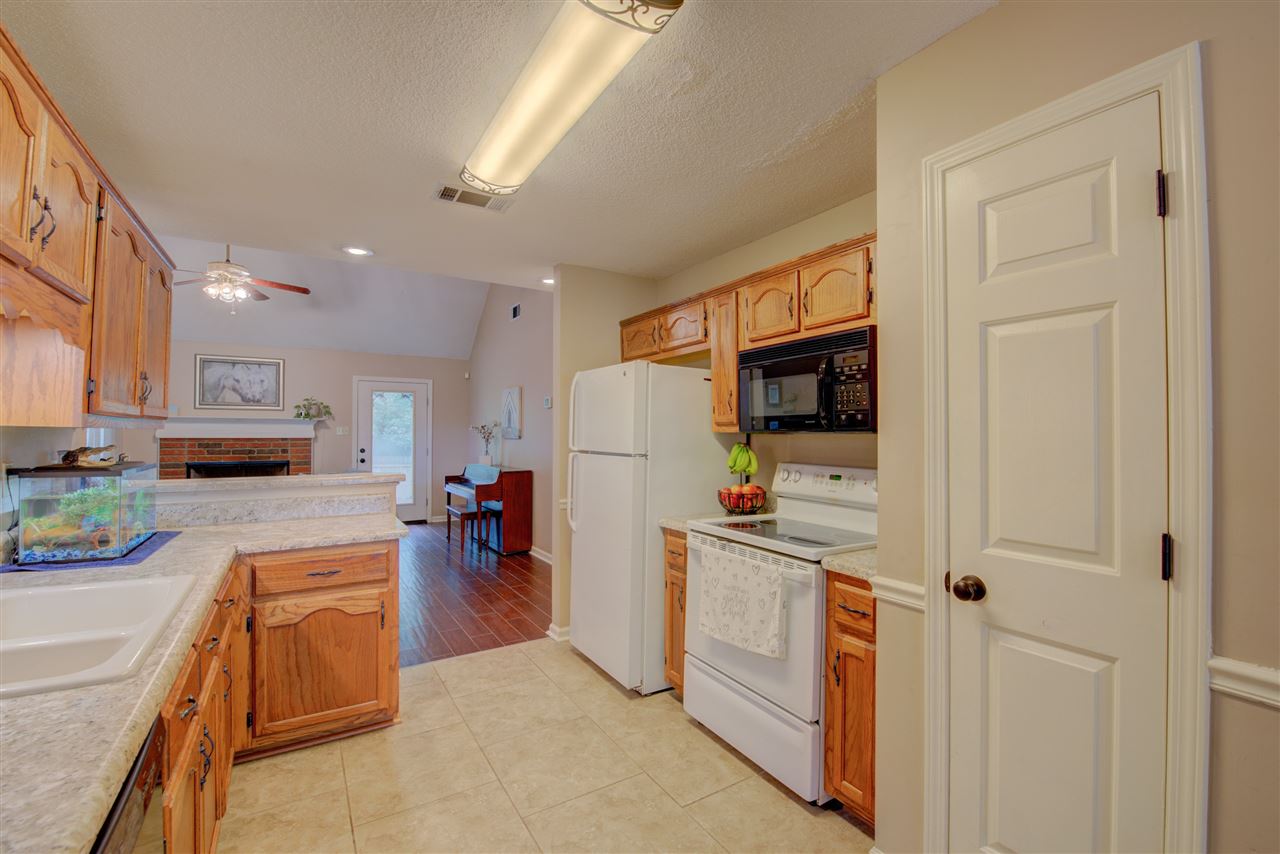 3727 Haynes Road Bartlett, TN 38133 - Photo 6 of 25 Gallery Image 6