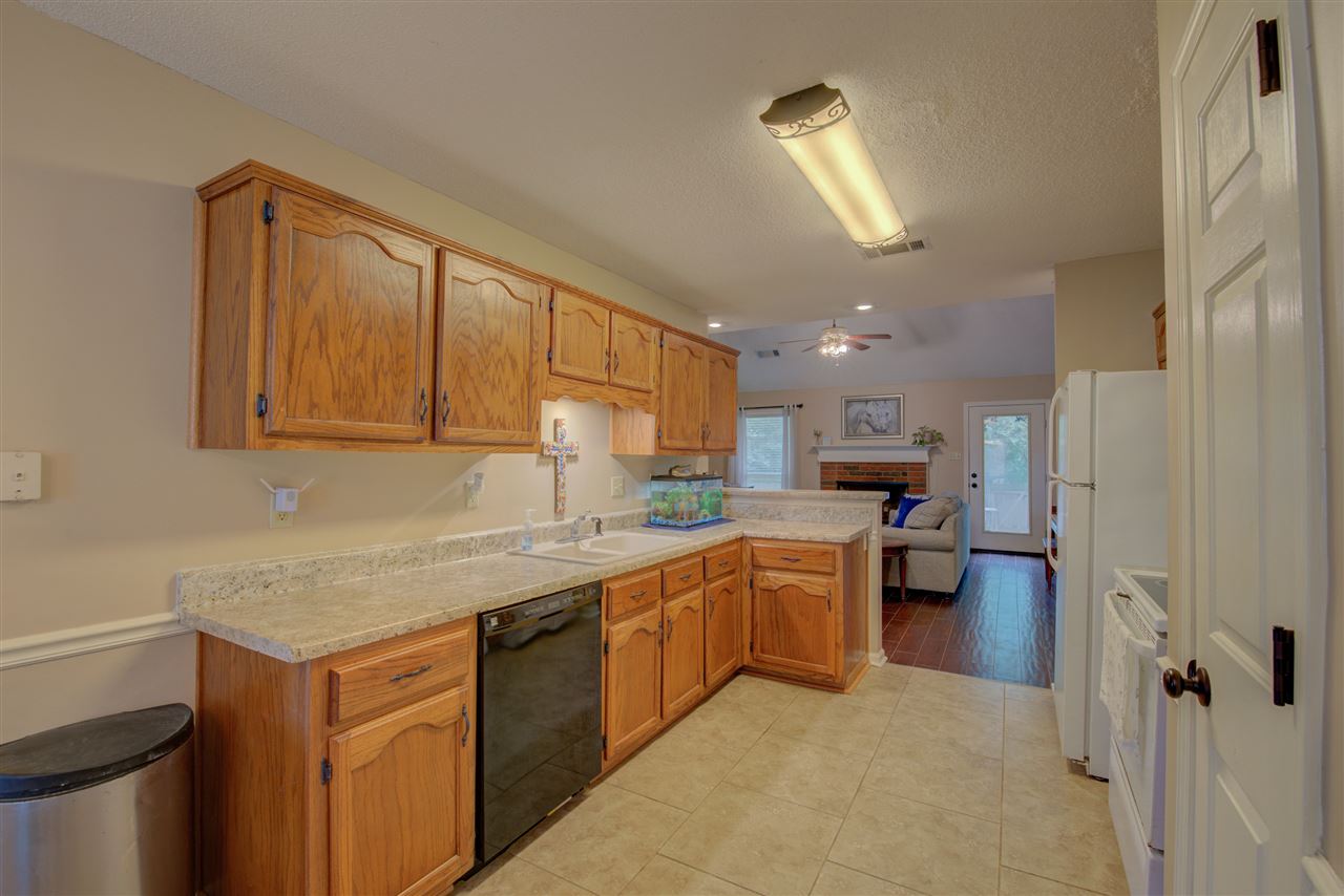 3727 Haynes Road Bartlett, TN 38133 - Photo 7 of 25 Gallery Image 7