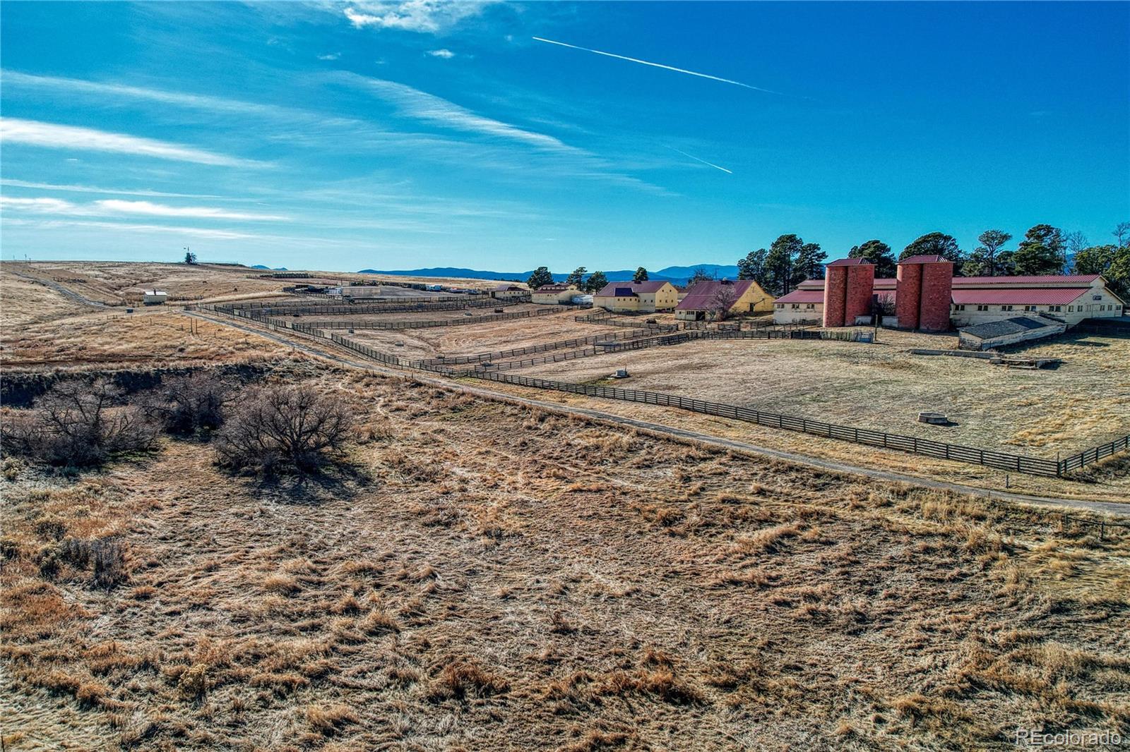 9858 Venneford Ranch Road Highlands Ranch, CO 80126 - Photo 50 of 50 a view of outdoor space and ocean