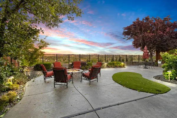 $674,500 | 1973 Hunter Drive, Rocklin, CA 95765
