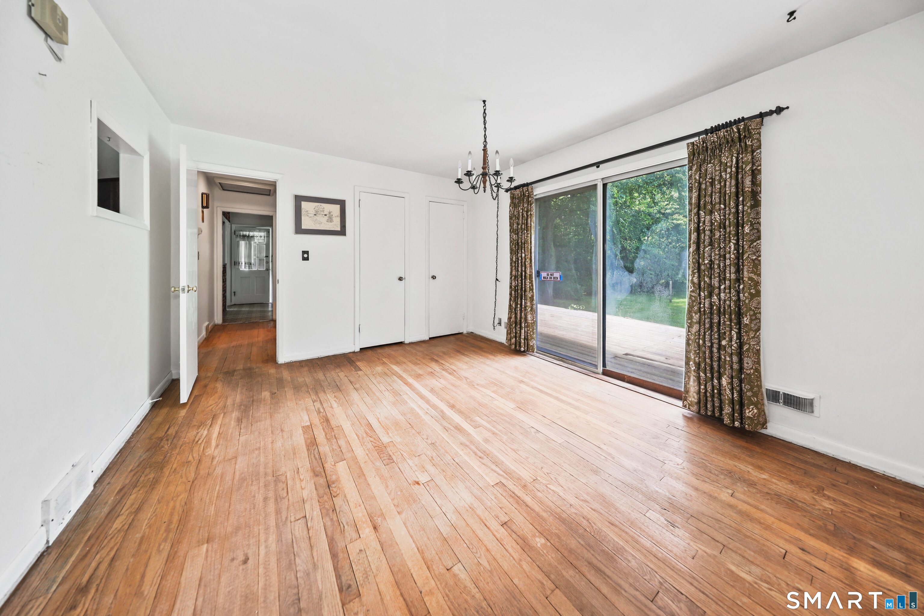 339 Spring Hill Road Monroe, CT 06468 - Photo 8 of 29