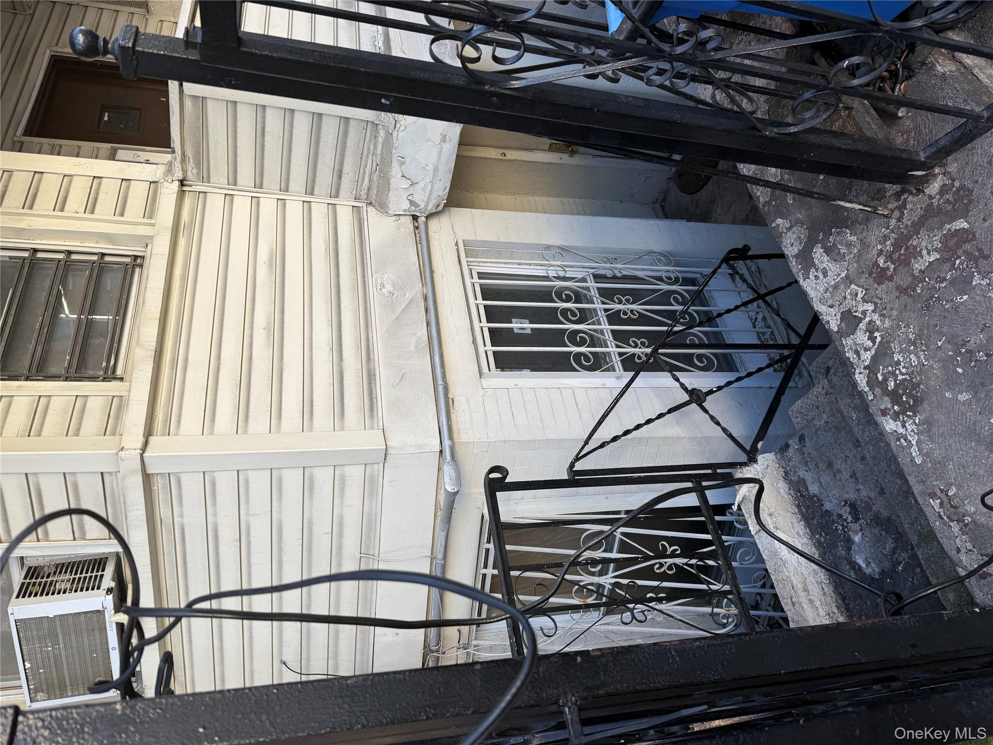 1124 Fox Street Bronx, NY 10459 - Photo 3 of 4 a view of a entryway
