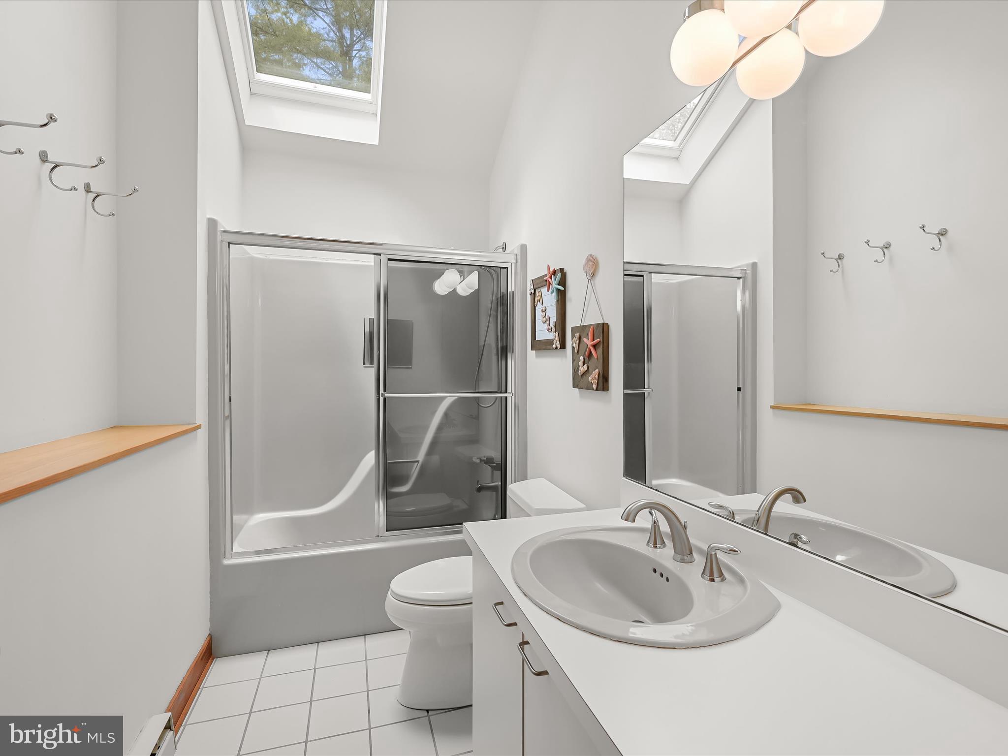 11944 Simpson Road Clarksville, MD 21029 - Photo 42 of 105 Full Bathroom