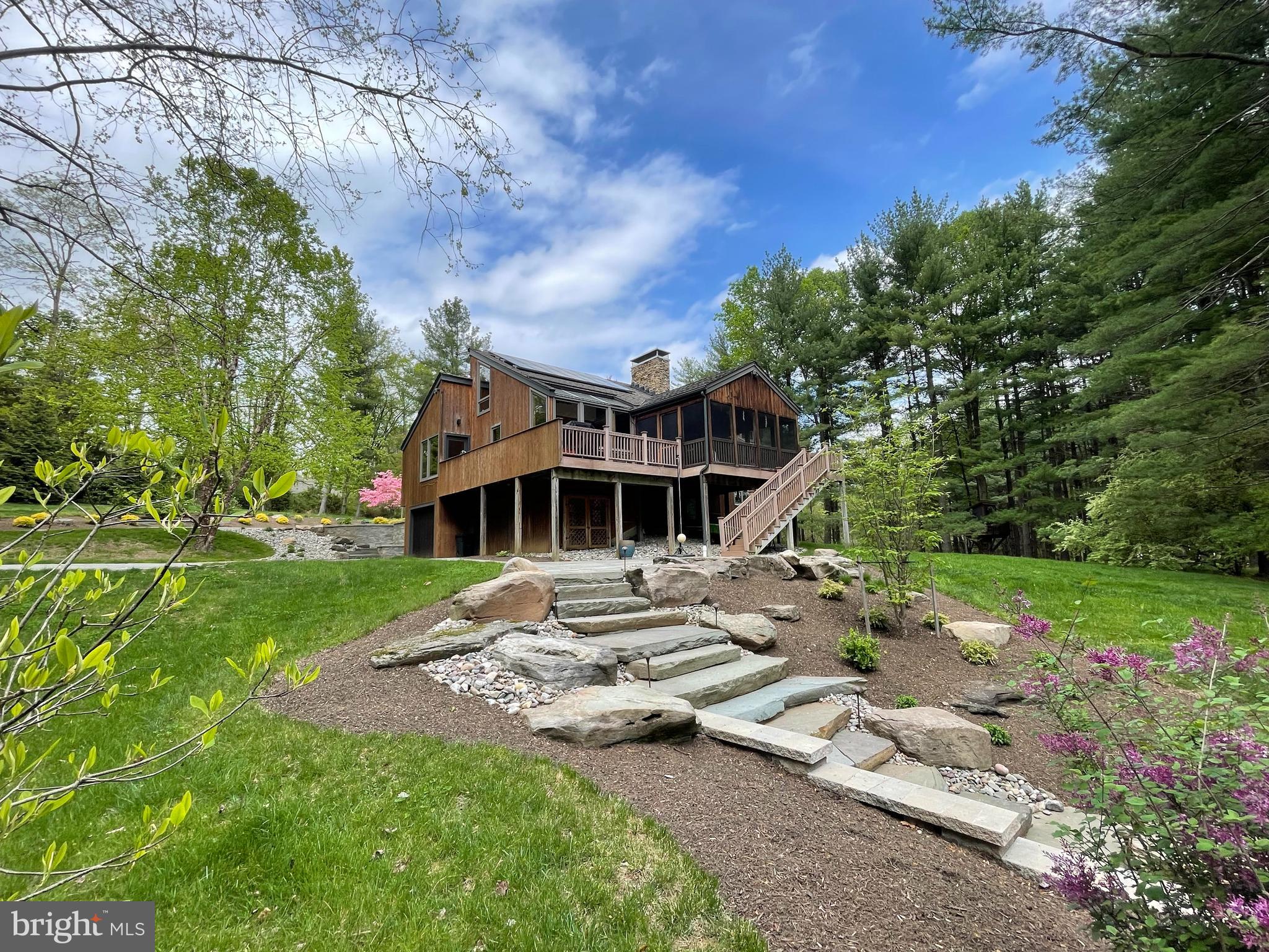 11944 Simpson Road Clarksville, MD 21029 - Photo 6 of 105 Rear and professional landscaping