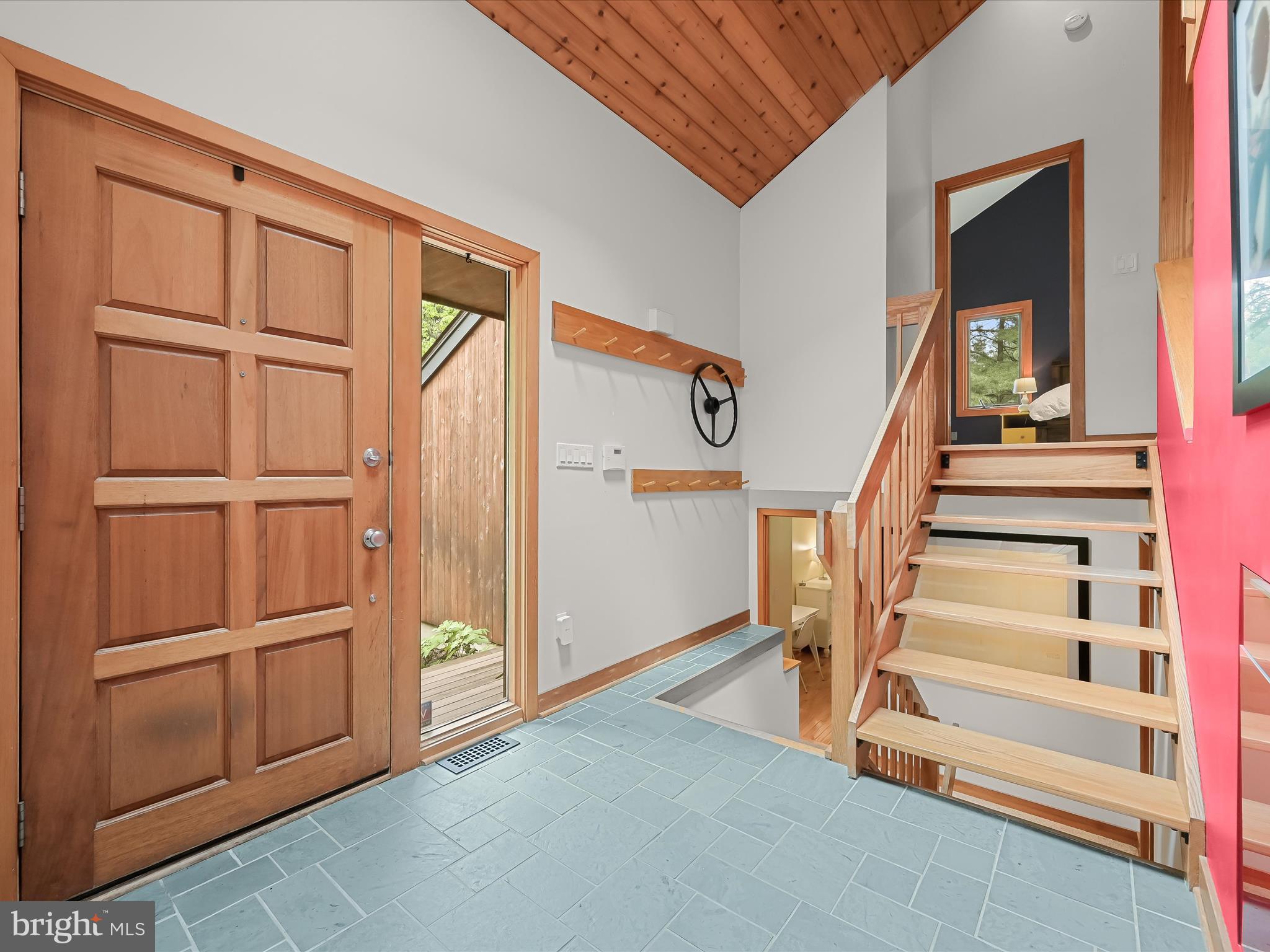 11944 Simpson Road Clarksville, MD 21029 - Photo 7 of 105 Foyer