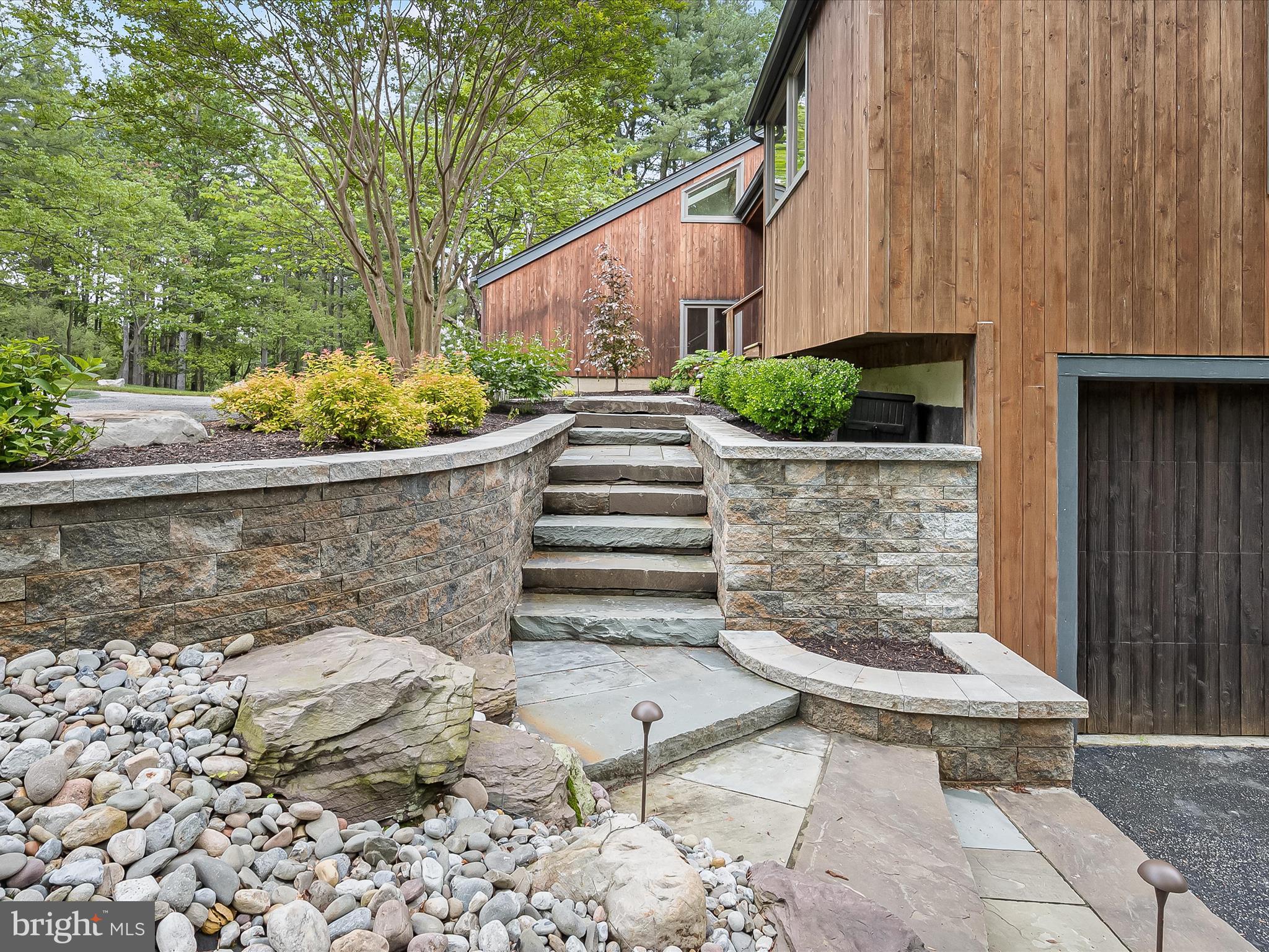 11944 Simpson Road Clarksville, MD 21029 - Photo 85 of 105 Front Walkway