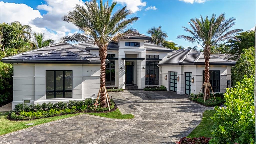 436 Putter Point Court Naples, FL 34103 - Photo 1 of 50 Gallery Image 1