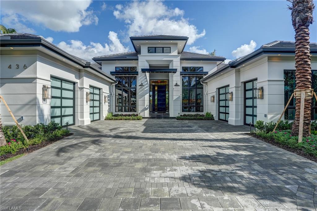 436 Putter Point Court Naples, FL 34103 - Photo 2 of 50 Gallery Image 2