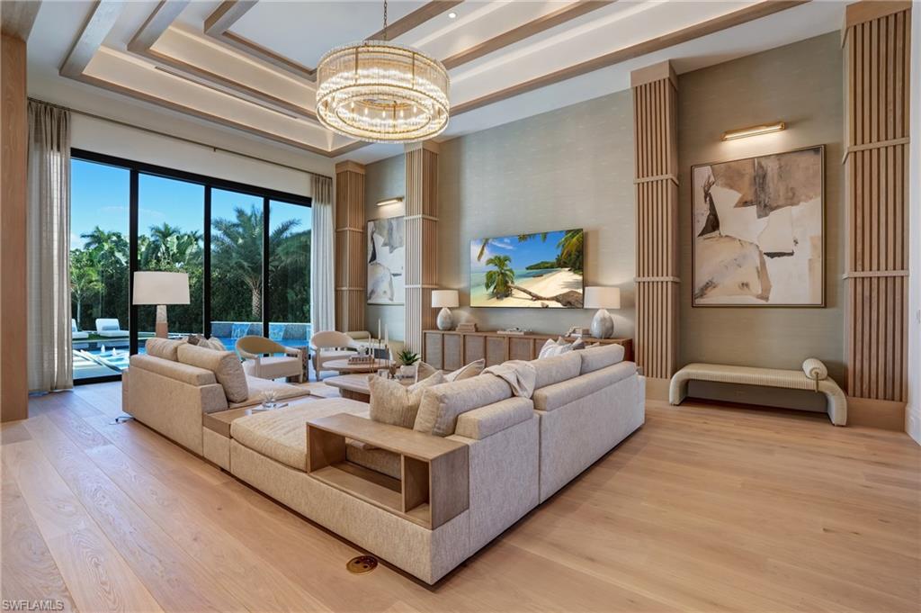 436 Putter Point Court Naples, FL 34103 - Photo 6 of 50 Gallery Image 6