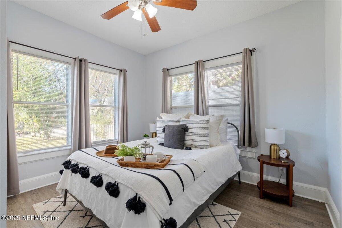 933 Talbot Avenue Jacksonville, FL 32205 - Photo 16 of 41 a bedroom with double bed and a window