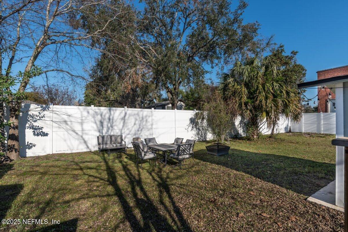 933 Talbot Avenue Jacksonville, FL 32205 - Photo 36 of 41 a view of backyard with patio