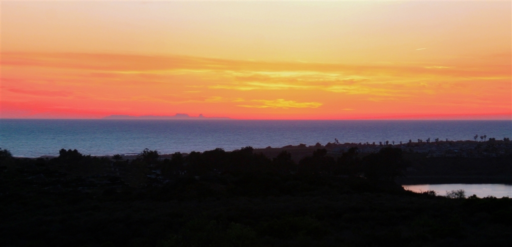 1734 Burgundy Road Encinitas, CA 92024 - Photo 5 of 25