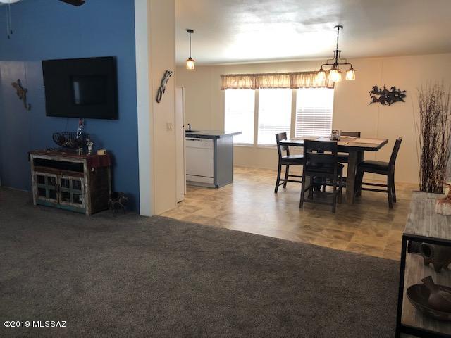 13320 West Vaqueros Road Tucson, AZ 85743 - Photo 7 of 25 Gallery Image 7