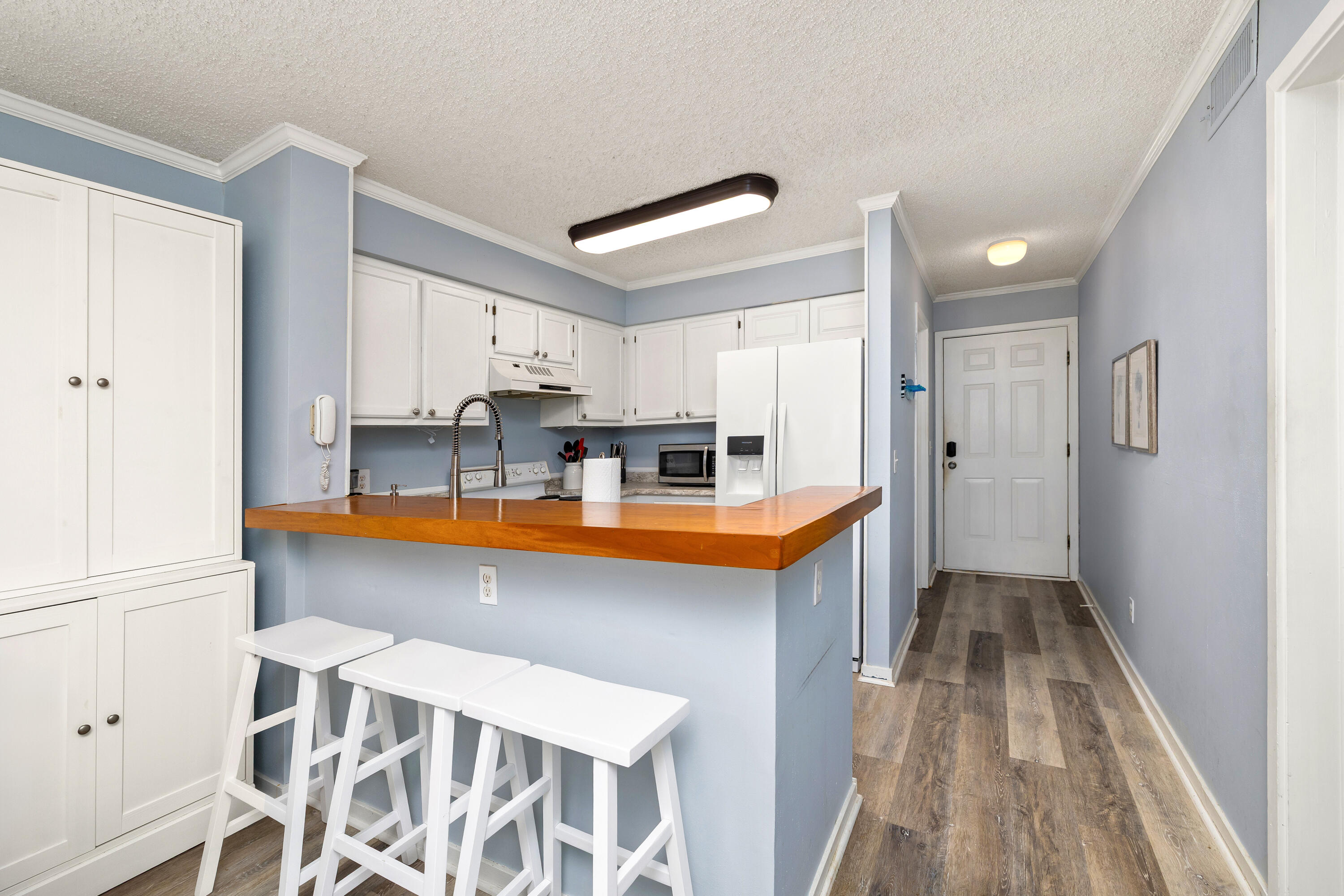 5201 Cypress Pointe, Unit D201 Manning, SC 29102 - Photo 5 of 71 49