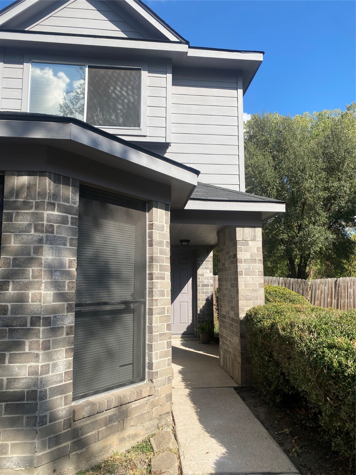 16302 Embry Hills Drive Houston, TX 77073 - Photo 4 of 16 a front view of a house