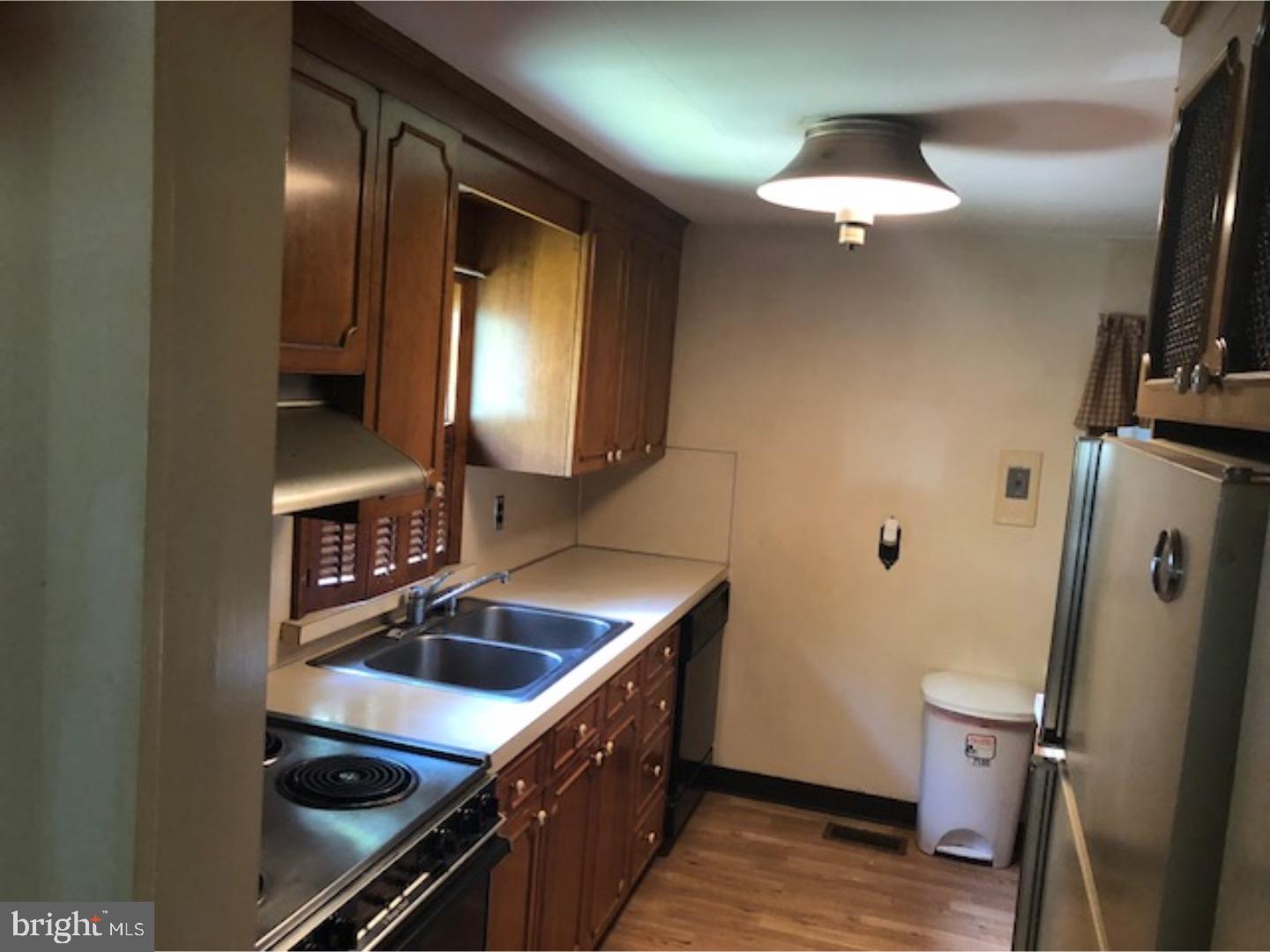 246 Giles Road Bridgeton, NJ 08302 - Photo 9 of 19 Kitchen