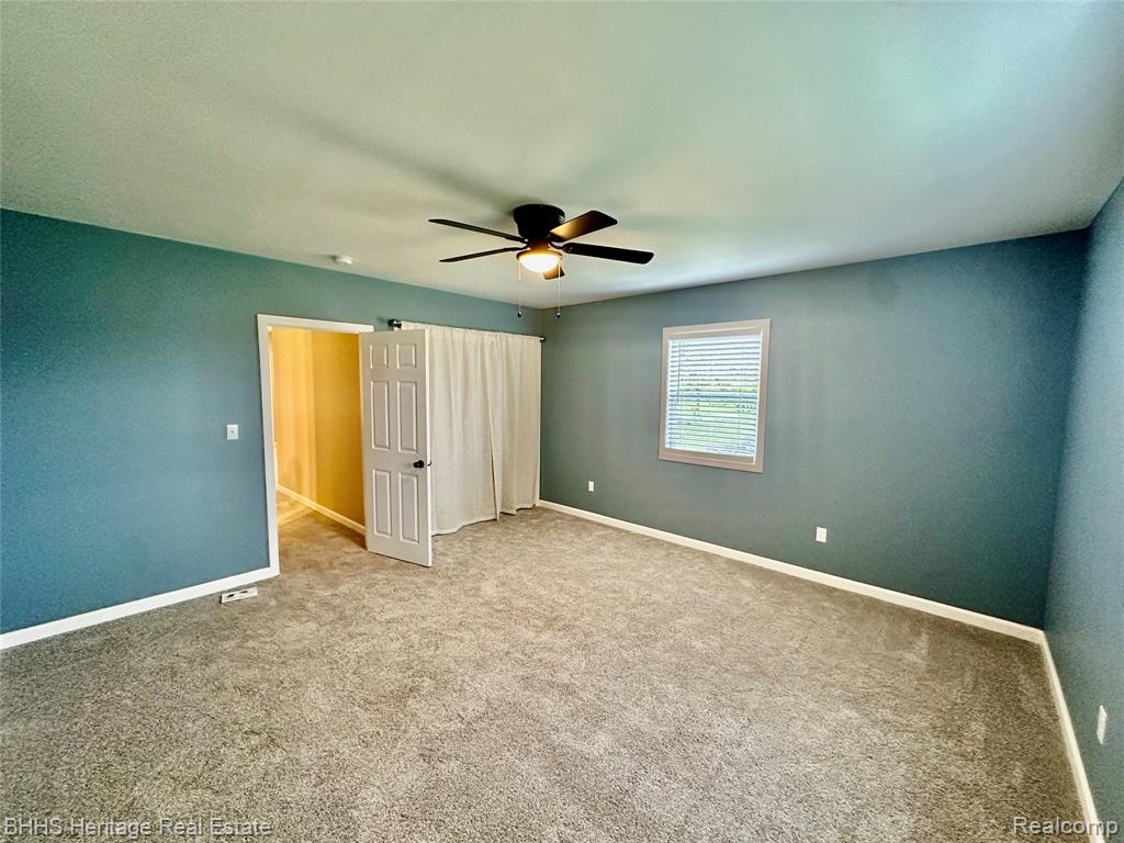 5435 Byron Road Howell, MI 48855 - Photo 15 of 30