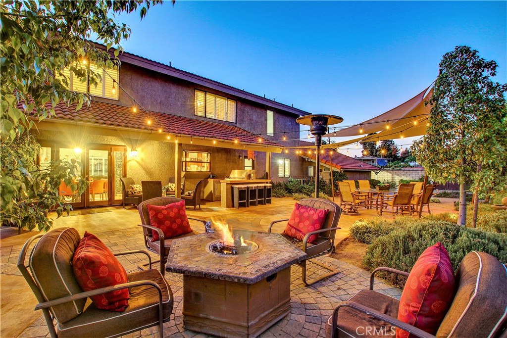 40995 Vía Fernando Temecula, CA 92592 - Photo 12 of 52 Backyard of main house has everything
