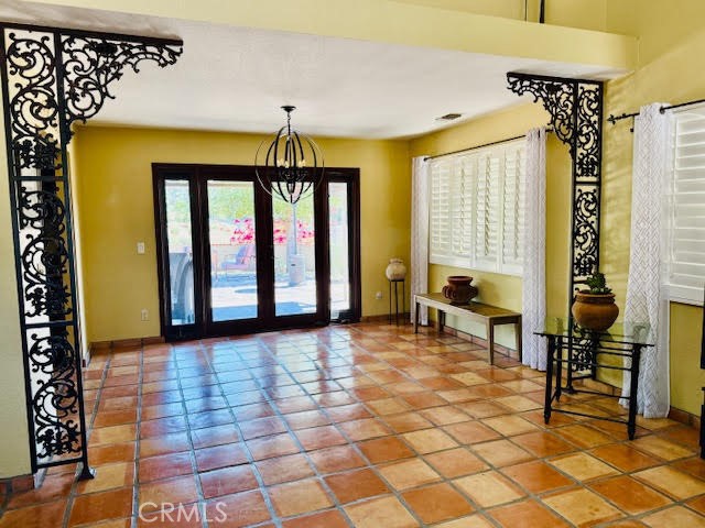 40995 Vía Fernando Temecula, CA 92592 - Photo 19 of 52 Dining area faces the backyard patio