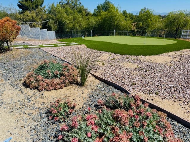 40995 Vía Fernando Temecula, CA 92592 - Photo 6 of 52 Putting green area
