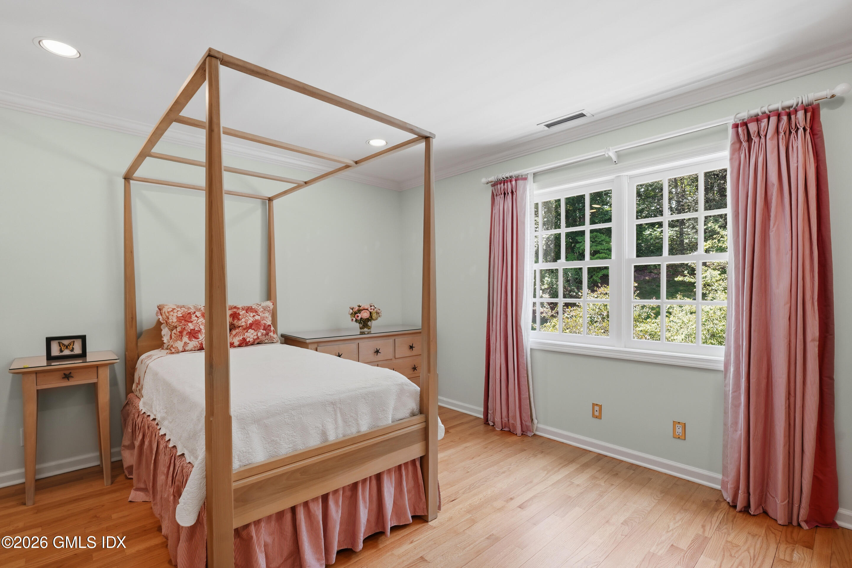 115 Lower Cross Road Greenwich, CT 06831 - Photo 20 of 40 DSC08556_1