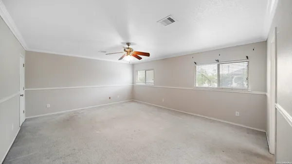 $1,900 | 10842 Bentsen Palm, San Antonio, TX 78254