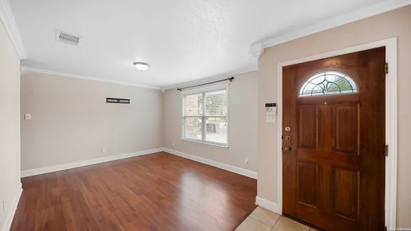 $1,900 | 10842 Bentsen Palm, San Antonio, TX 78254
