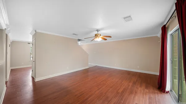 $1,900 | 10842 Bentsen Palm, San Antonio, TX 78254