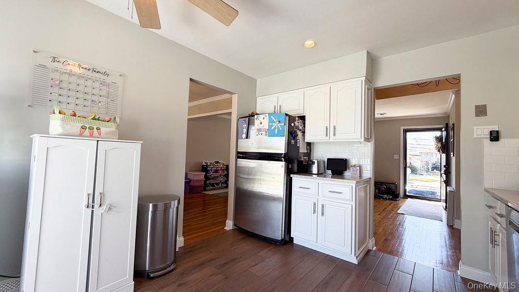 1525 Pea Pond Road Bellmore, NY 11710 - Photo 15 of 46