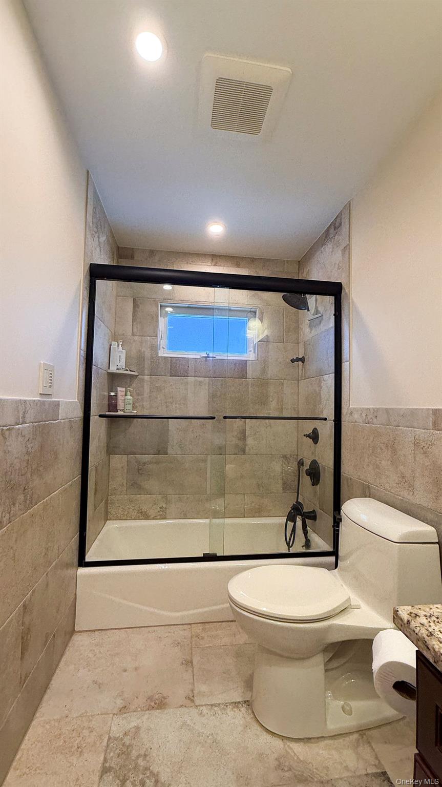 1525 Pea Pond Road Bellmore, NY 11710 - Photo 18 of 46