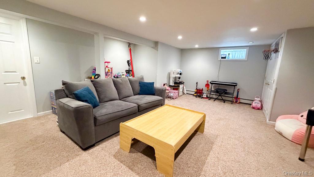 1525 Pea Pond Road Bellmore, NY 11710 - Photo 36 of 46