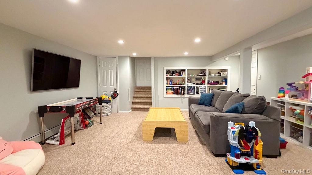 1525 Pea Pond Road Bellmore, NY 11710 - Photo 38 of 46