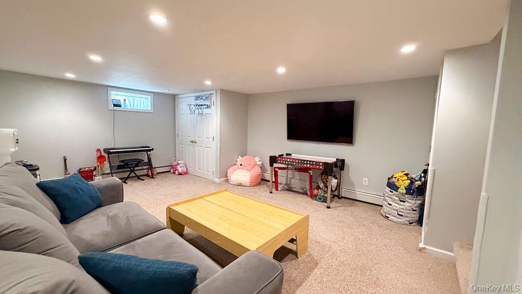 1525 Pea Pond Road Bellmore, NY 11710 - Photo 39 of 46