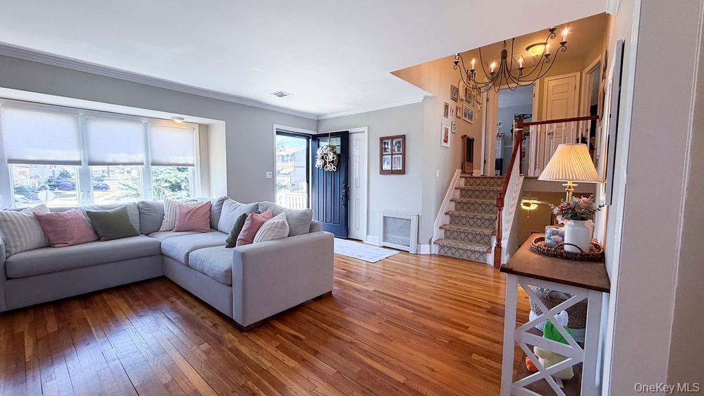 1525 Pea Pond Road Bellmore, NY 11710 - Photo 5 of 46