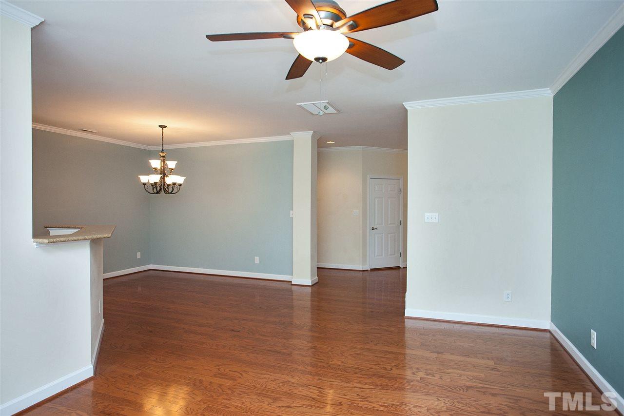 8009 Thrush Ridge Lane Raleigh, NC 27615 - Photo 12 of 25 Gallery Image 12