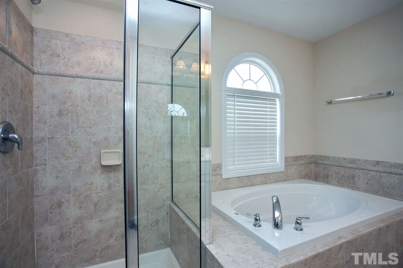 8009 Thrush Ridge Lane Raleigh, NC 27615 - Photo 19 of 25 Gallery Image 19