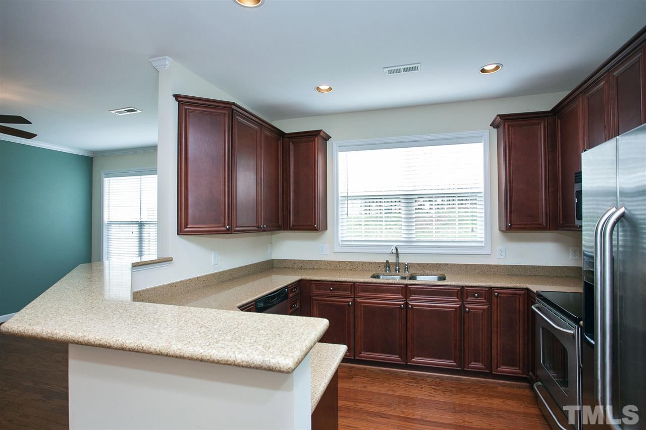 8009 Thrush Ridge Lane Raleigh, NC 27615 - Photo 3 of 25 Gallery Image 3