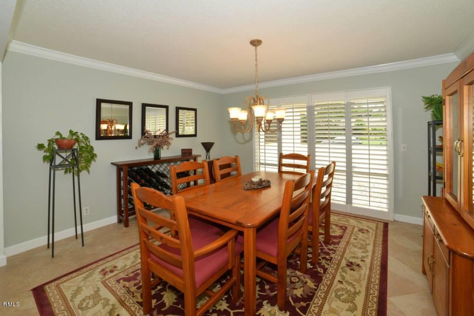 6744 Entrada Place Boca Raton, FL 33433 - Photo 16 of 31 Dining Room