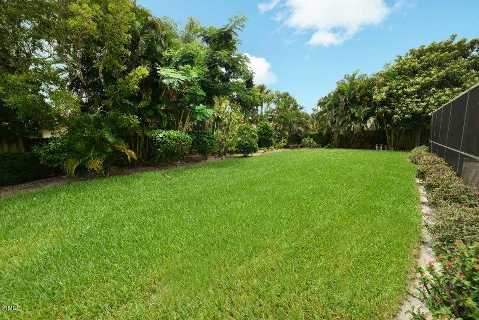 6744 Entrada Place Boca Raton, FL 33433 - Photo 31 of 31 Backyard