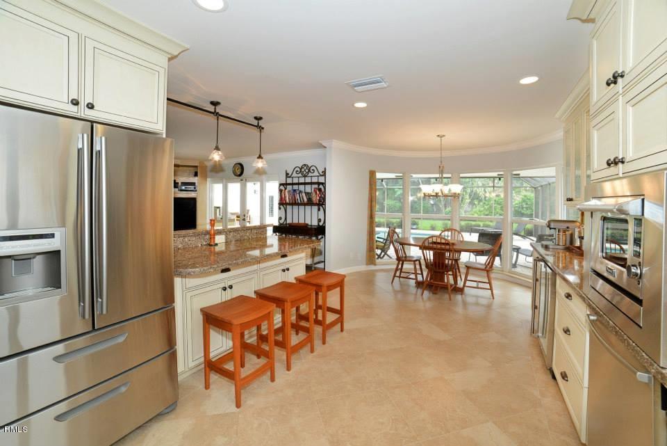 6744 Entrada Place Boca Raton, FL 33433 - Photo 9 of 31 Kitchen