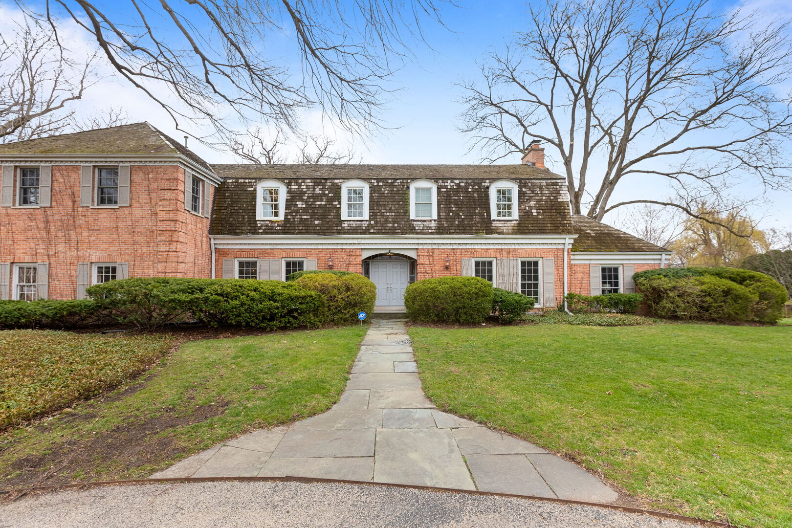 207 North Green Bay Road Lake Forest, IL 60045 - Photo 1 of 40