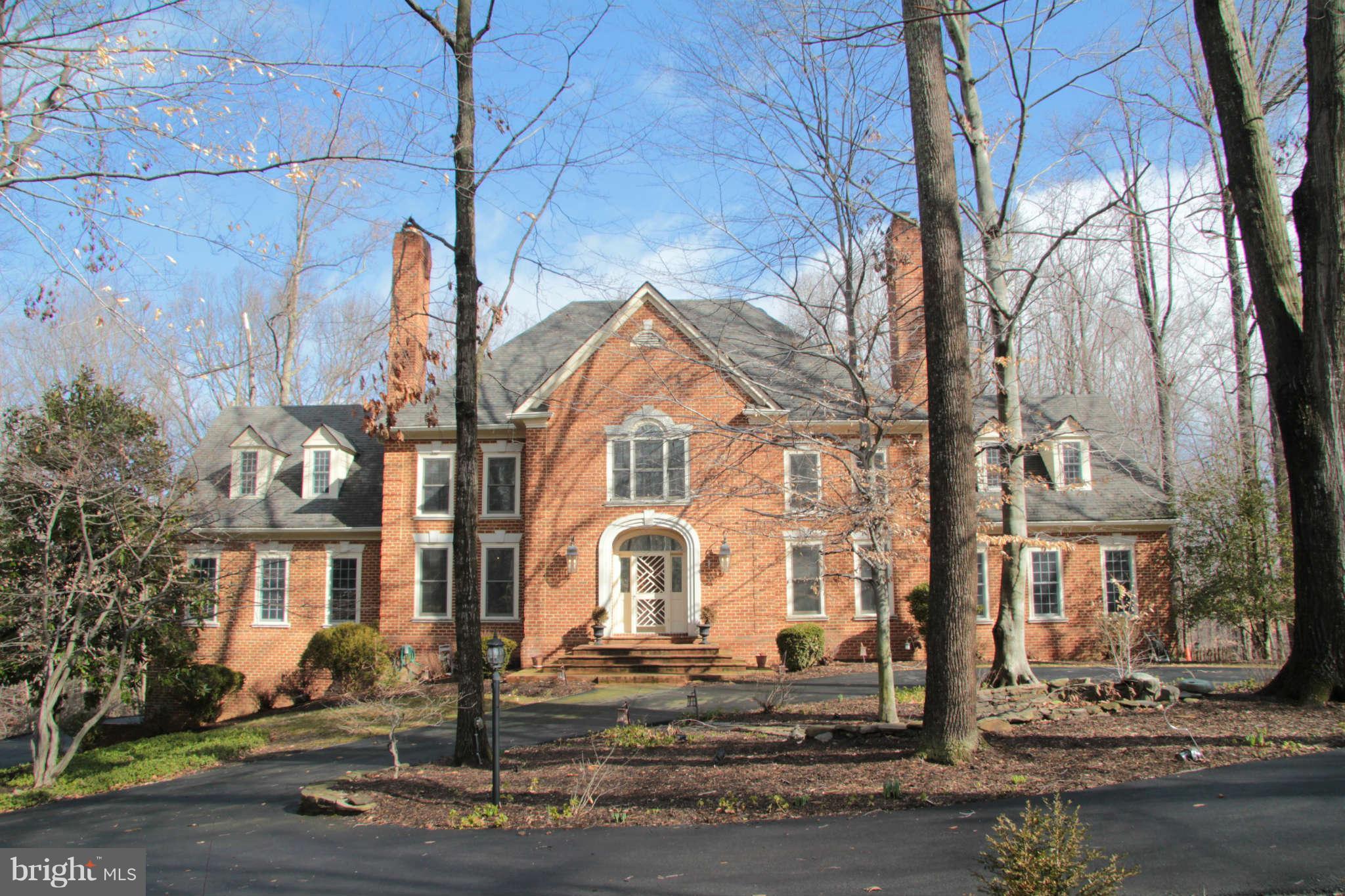 Exterior (Front)