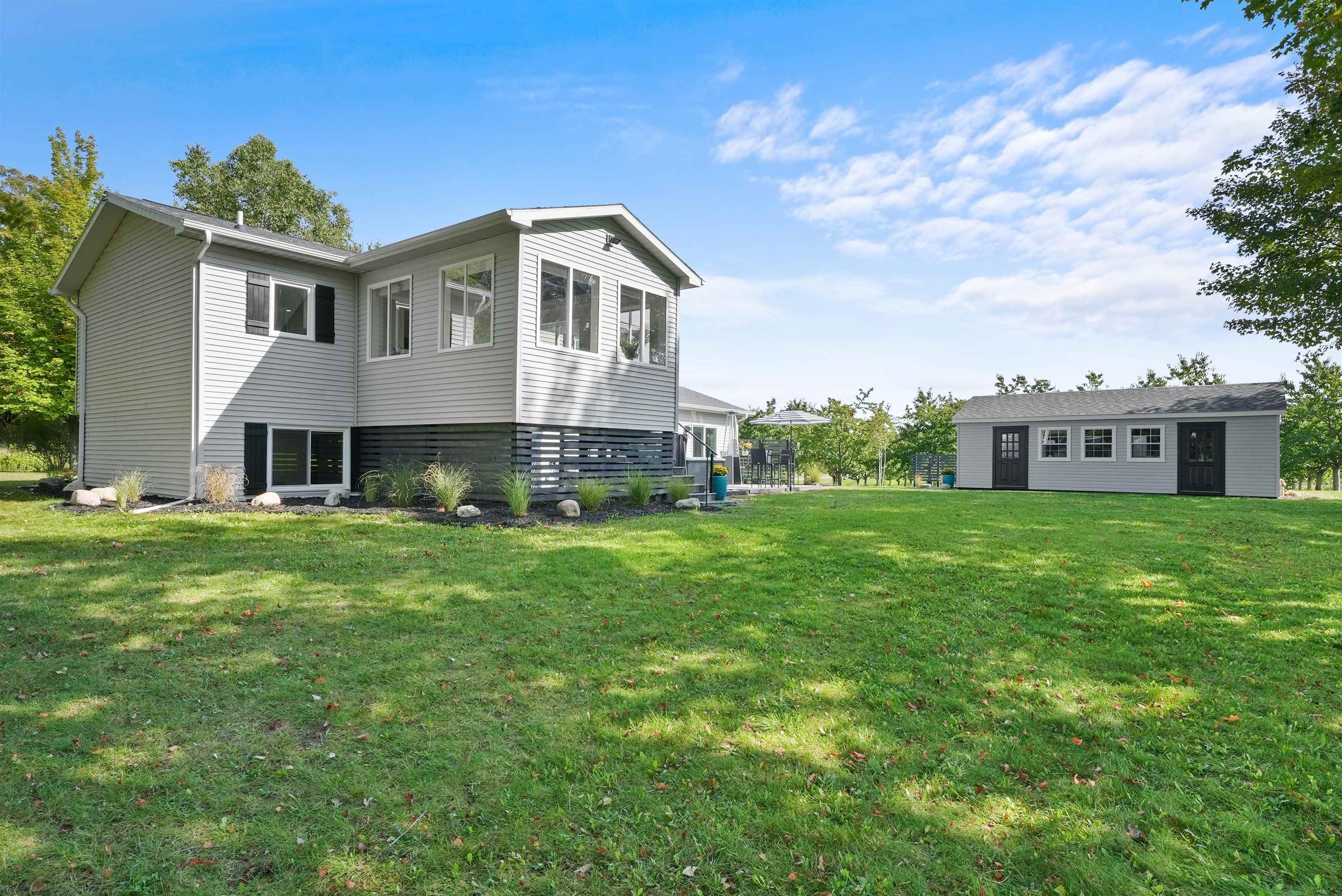 3836 Old Mission Road Traverse City, MI 49686 - Photo 31 of 46