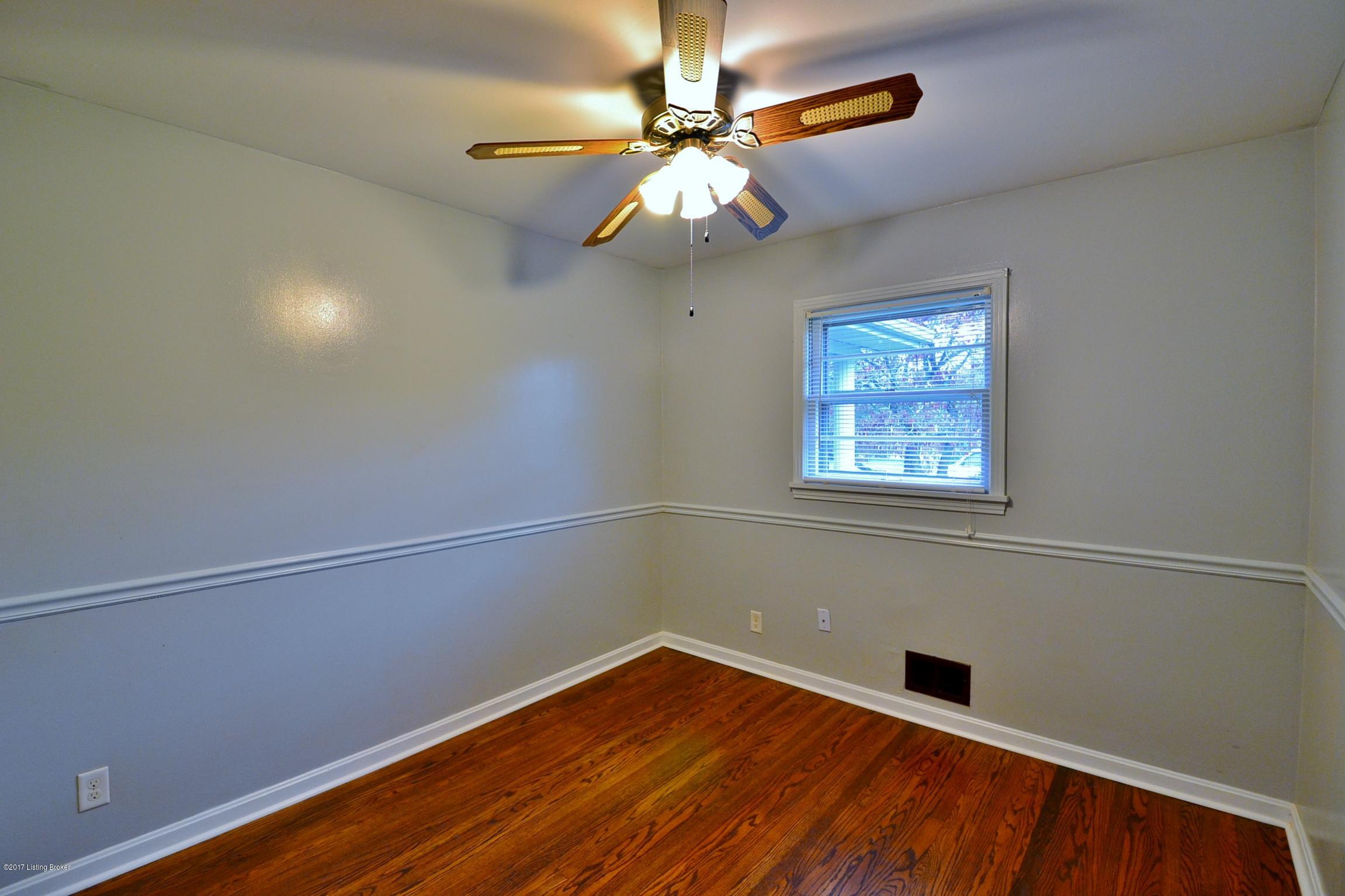 4812 Goepper Road Louisville, KY 40258 - Photo 21 of 40 DSC_0486