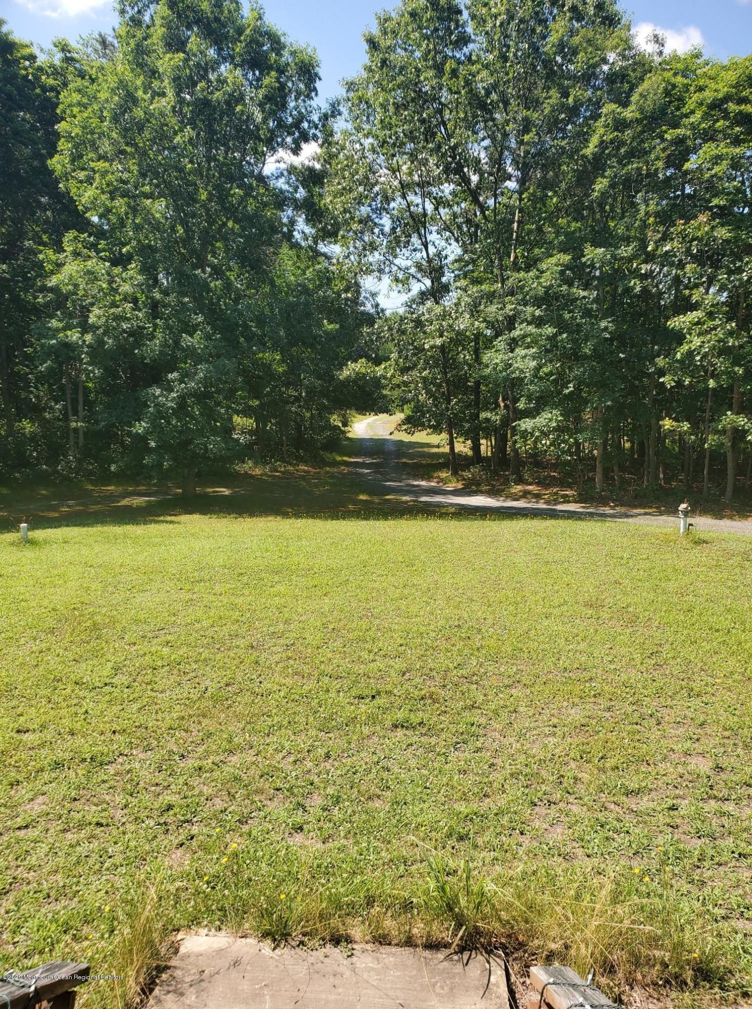 370 Ely Harmony Road Freehold, NJ 07728 - Photo 4 of 59 106504914_2662545280656433_2453244015708