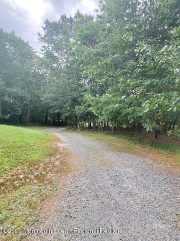 370 Ely Harmony Road Freehold, NJ 07728 - Photo 10 of 59 109613169_228468091491892_72250567011200
