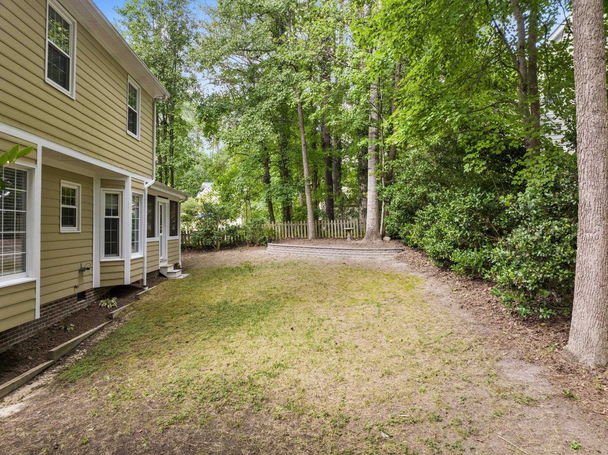 12028 North Exeter Way Raleigh, NC 27613 - Photo 40 of 48 Photo 40