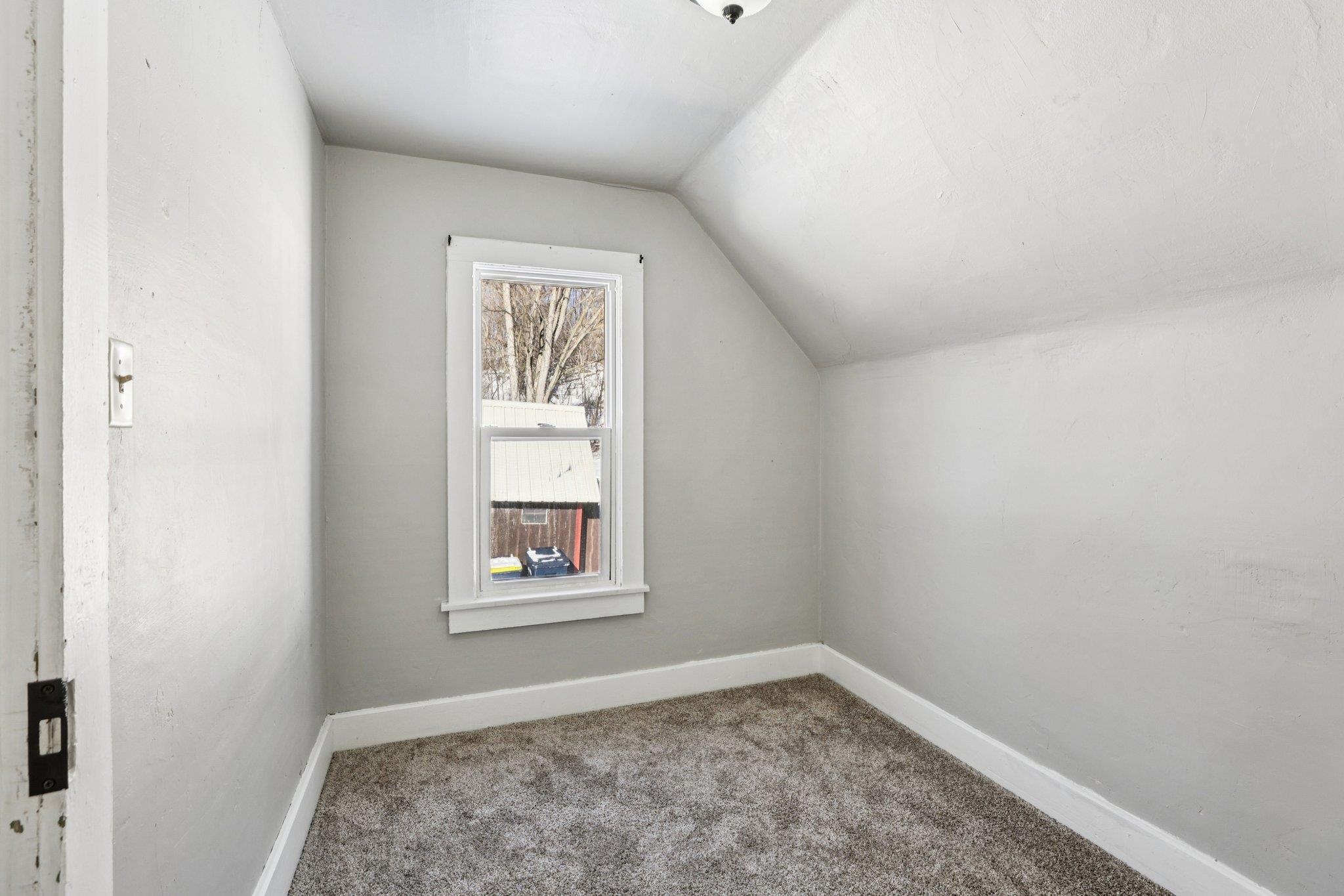 402 Hill Rock Springs, WI 53959 - Photo 21 of 34